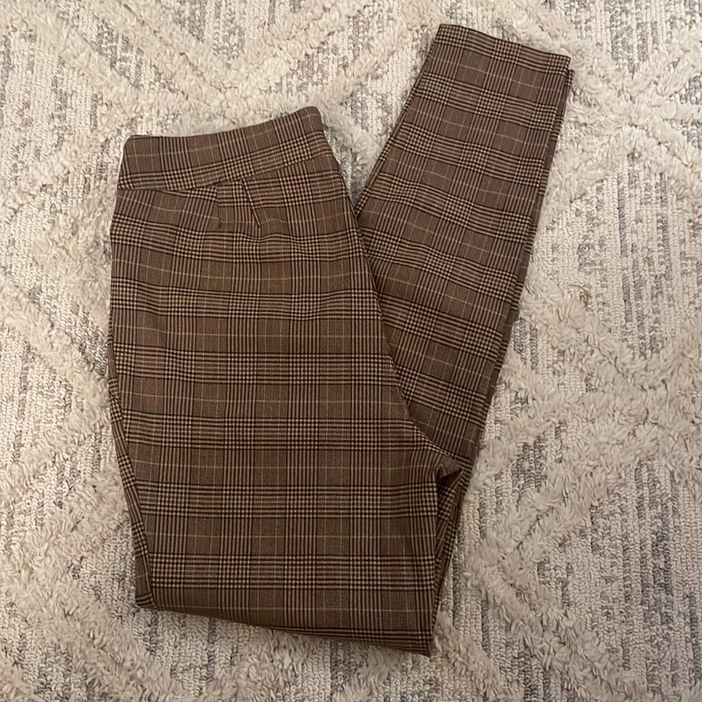 Soho Apparel Brown Plaid Capri Pant